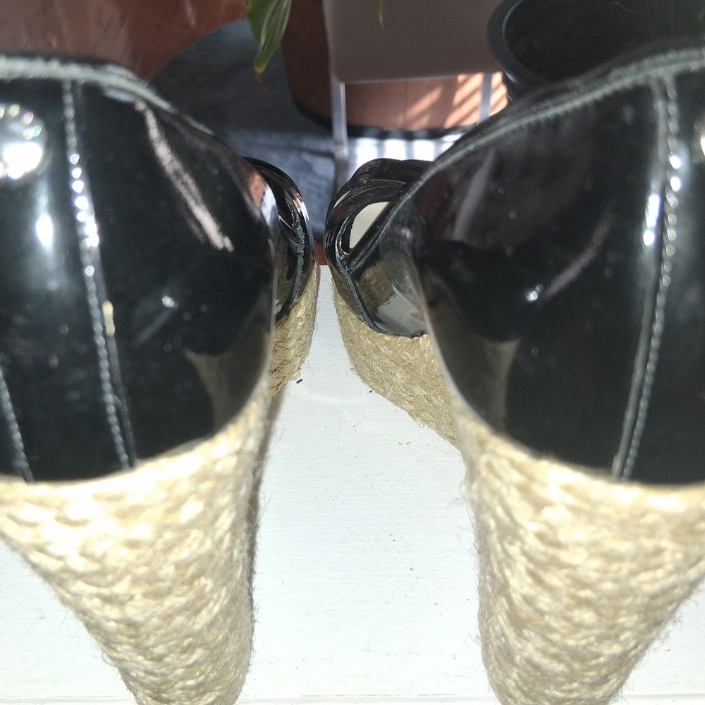 Michael Kors Black Women's Wedge Shoes - Picture 4 of 6